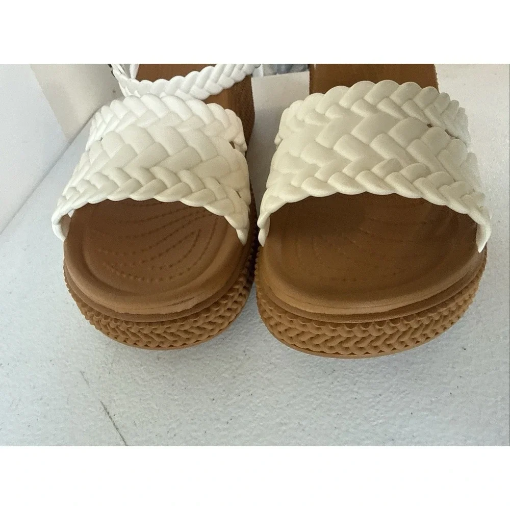 Crocs Sandals Wedge Heel Strappy Braided Women's Size 11  Beige Woven Platform